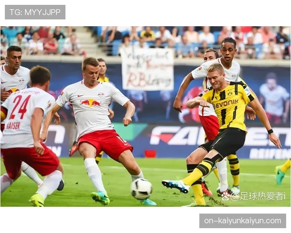 德国冰球联赛季后赛四强全部产生，慕尼黑红牛与柏林北极熊有望再次会师决赛